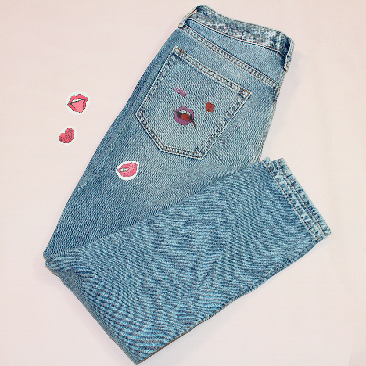 Tattoo Textile Doodles bouches roses